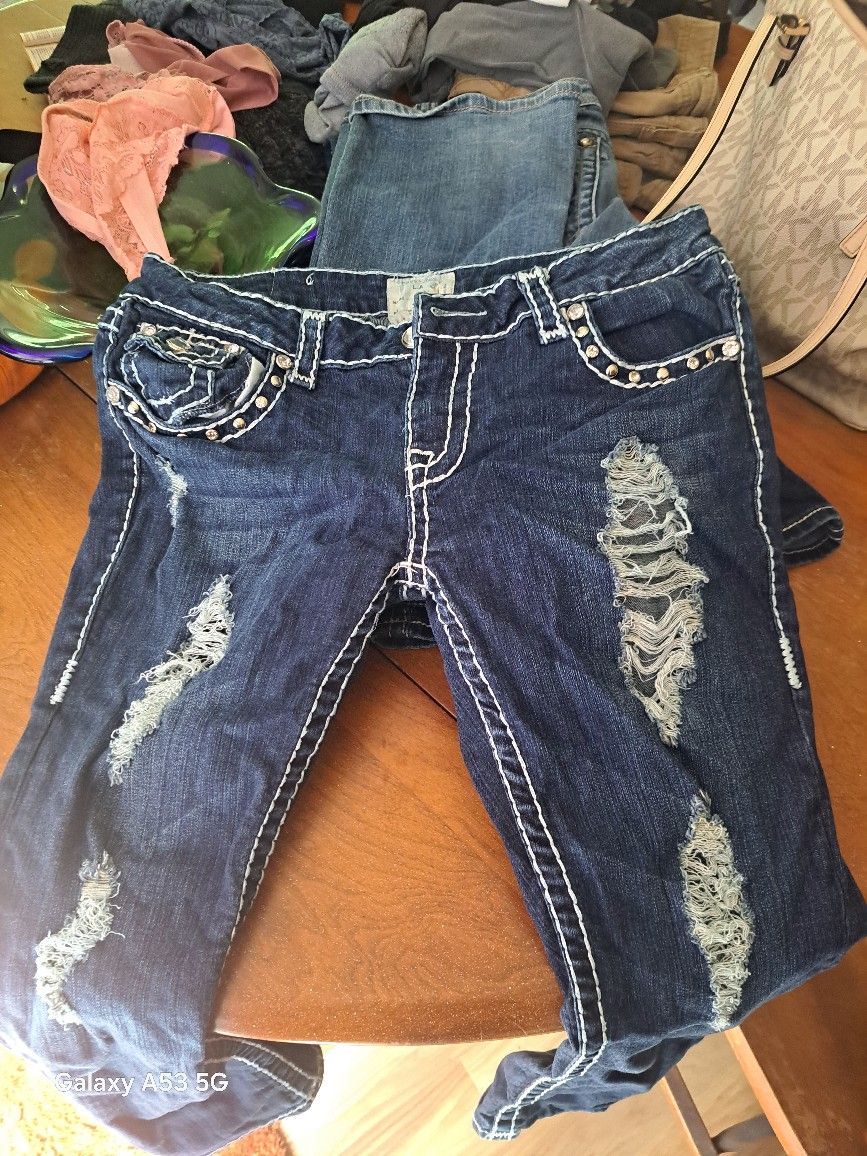 Variety Of Women's Miss Me , Vigoss, Silver Twisted, ECT Size 11 And 29
