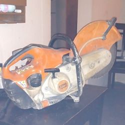 Concrete Saw
