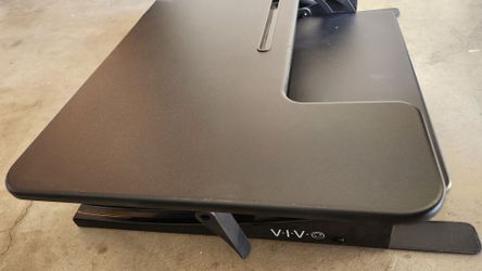 Desktop riser / Standing desktop