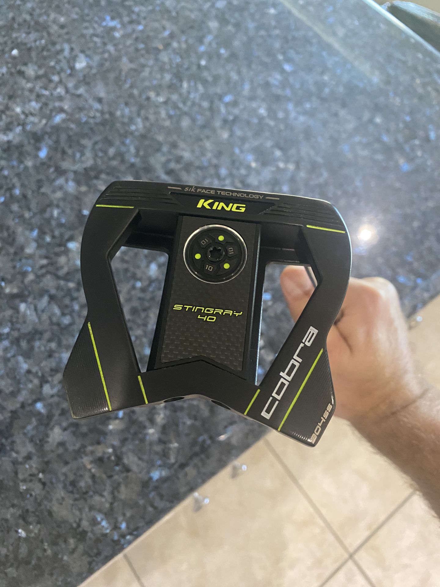 Cobra Stingray 40 Putter