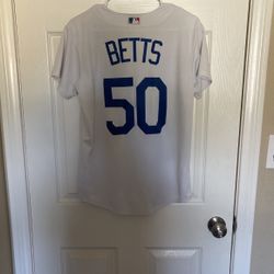 LA Dodgers Betts Jersey Youth Size large