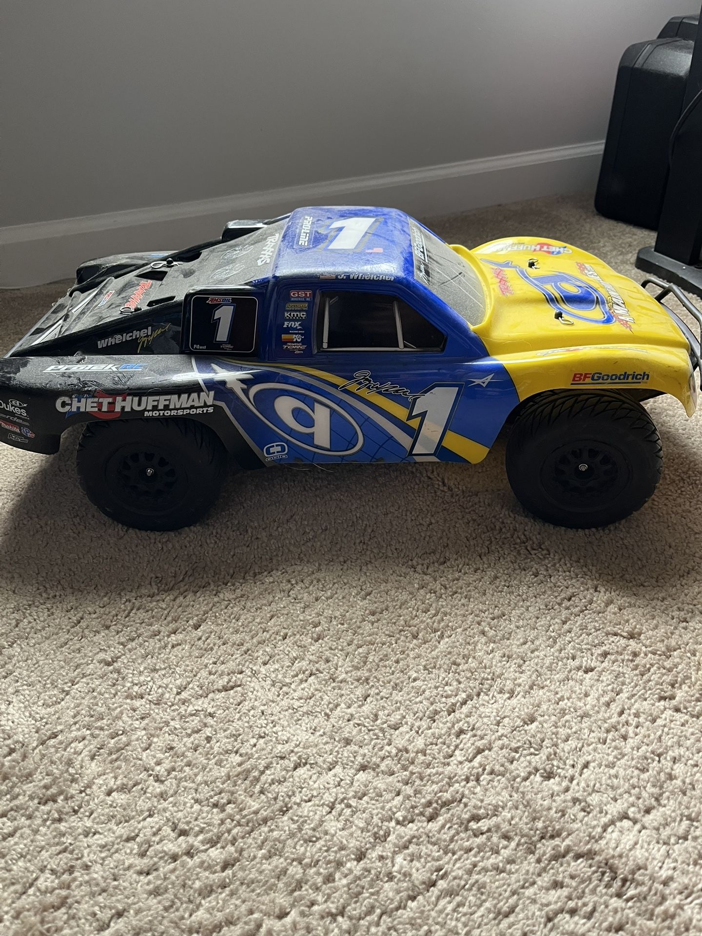 Traxxis Slash 4x4 80+ Mph