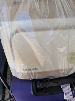Lunch box carrier