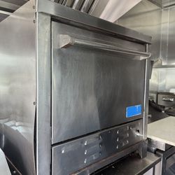 Pizza oven