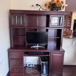 Executive desk with Hutch