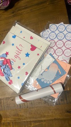 Gender reveal decorations