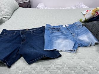 Shorts. Size 20