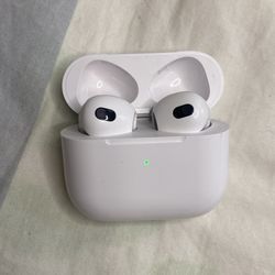 AirPod 3s