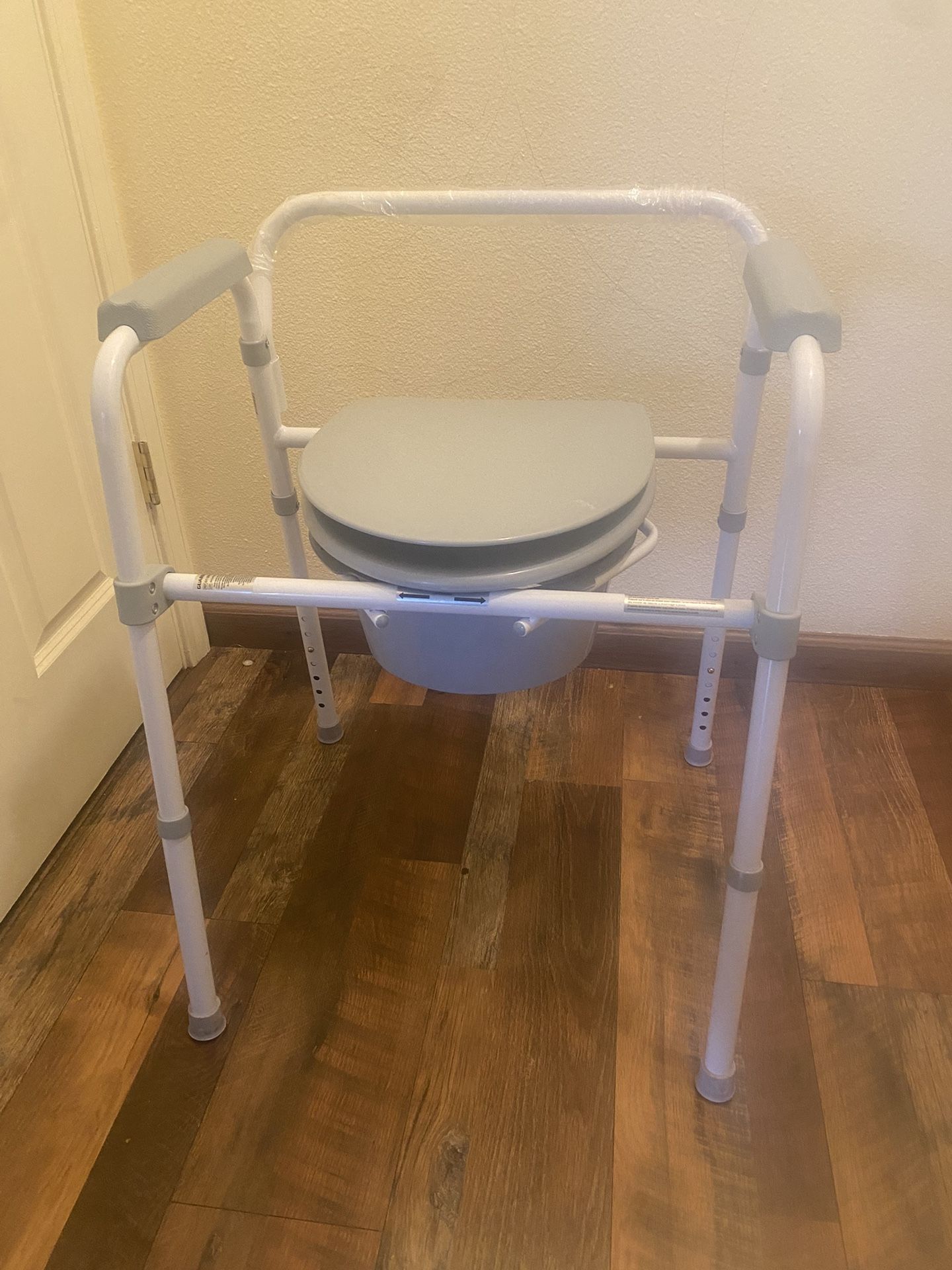 3 In 1 Folding Steel Bedside Commode