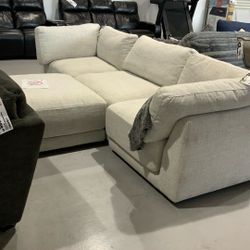 Dayna 4 Piece Fabric Modular Sectional 