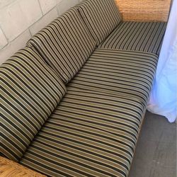 Beautiful Vintage Wicker Couch Set 