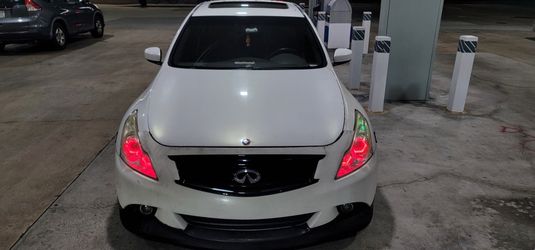 2012 Infiniti G37