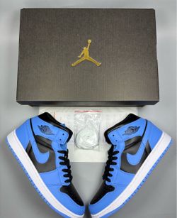 Air Jordan 1 Mid University Blue Black