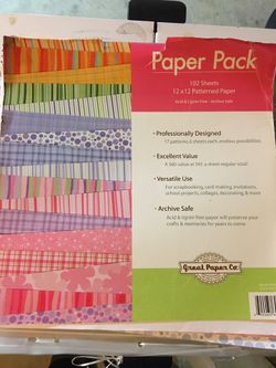 Scrapbooking paper pack