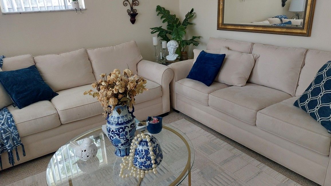 2 Sofa