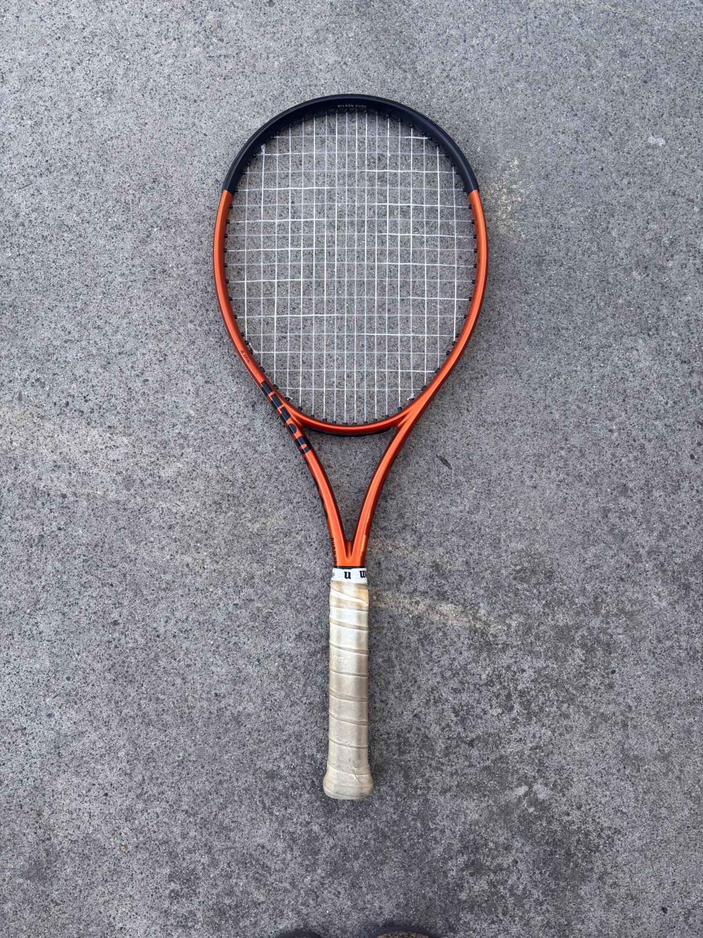 Burn V5 Tennis Racket
