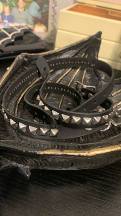 Studded chocker and matching wrist bands