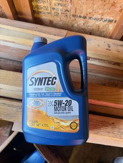 Syntec motor oil 5w-20