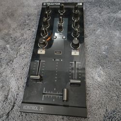 Traktor Kontrol Z1