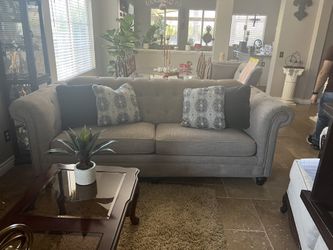 $300 Ashley’s Furniture 