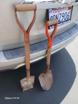 Short Handle Shovels