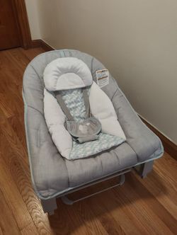 BABY ROCKING SEAT
