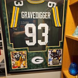 Gilbert Brown Autographed Jersey Framed