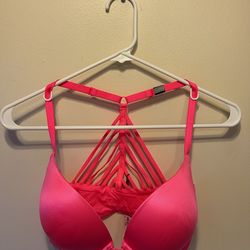 NWT Victoria Secret push-up bra size 32ddd