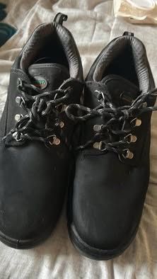 Hytest Safety steel toe shoes