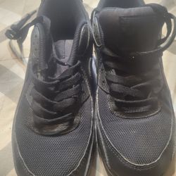 Nike AIR MAX/ Mens SIZE 9.5