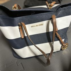 Purses 