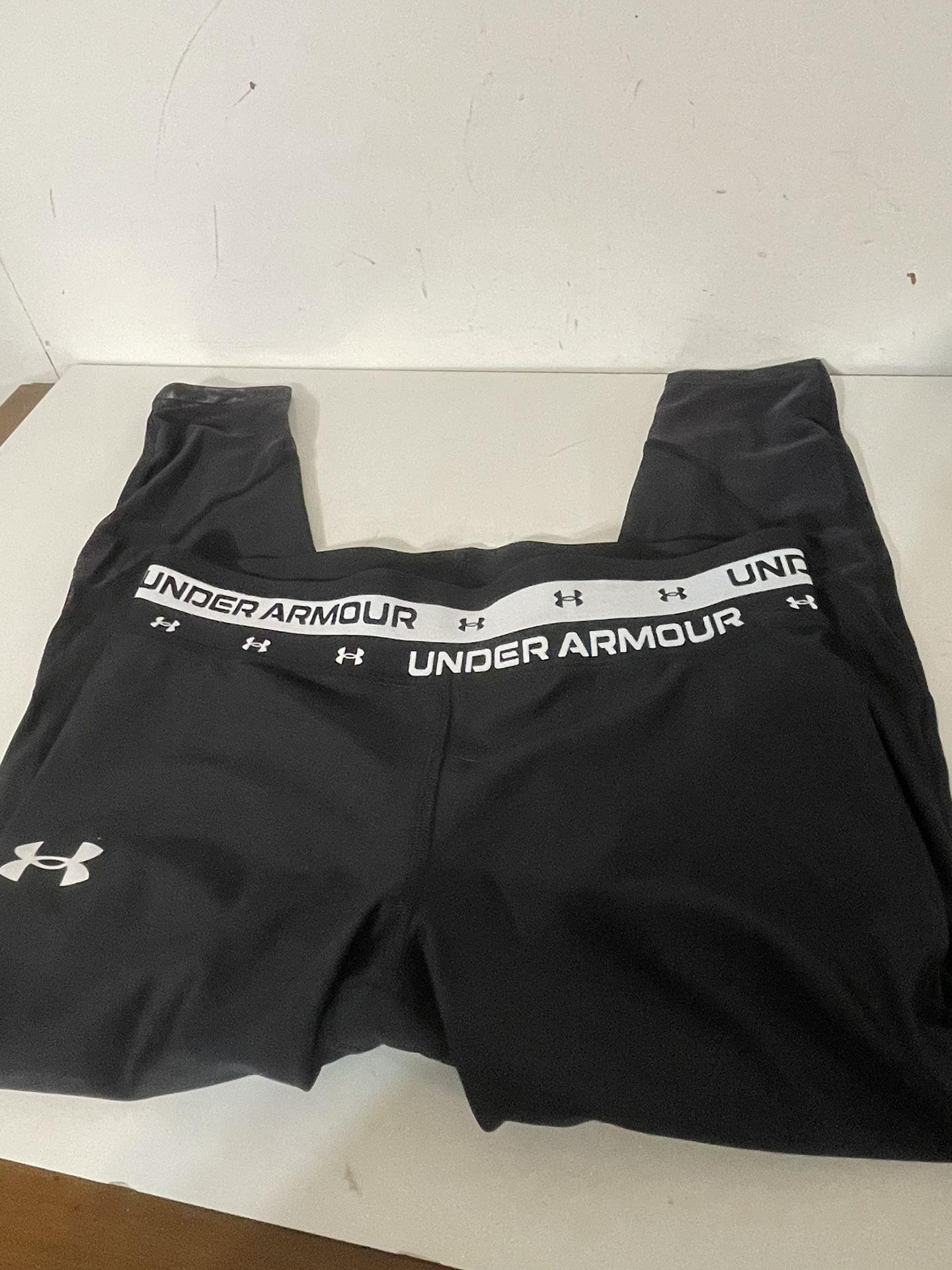 Nike Capris For Girls Never Used Size In Pics