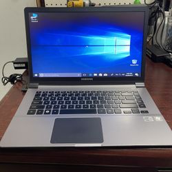 Samsung Laptop Series 9 14” i5 💸💸💸💸🌞🌞🌞🌞💰💰💰💰