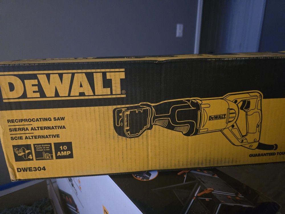 Dewalt Reciprocating Saw