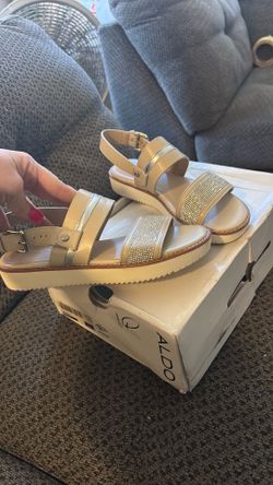 Women’s Sandal - Aldo Size 6.5