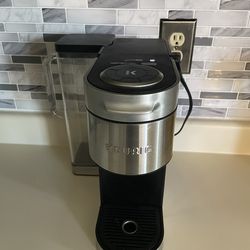 Keurig K-Supreme Plus Single Serve K-Cup Pod Coffee Maker, MultiStream Technology, Customizable Strength and Temperature Settings, Programmable, 78oz