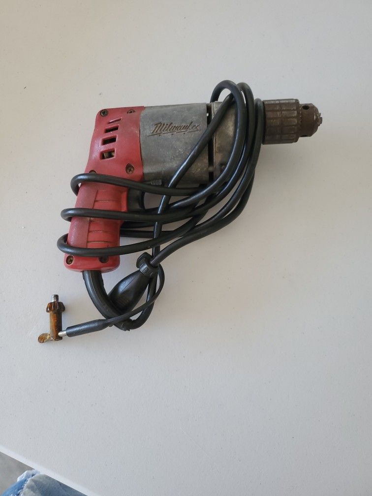 3/8" Millwaukee Drill