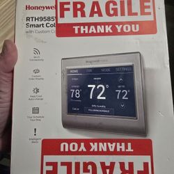 Honeywell Programmable Thermostat 