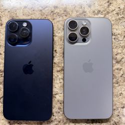 🔥 2 iPhone 15 Pro Max (UNLOCKED)$500 Each or $950 for Both!🔥