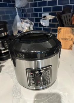Aroma Digital Rice Cooker 8 cup