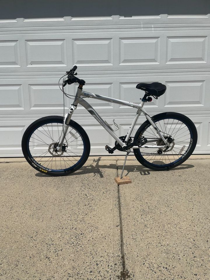 Raleigh Talus 5.0 Bike