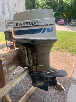 1978 Evinrude 70 HP Outboard Motor – For Parts/Repair (Stand Not Included)