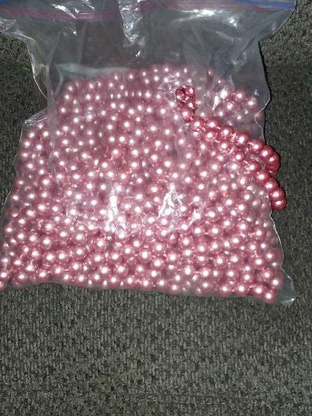 Pearl Pink Garland Decor