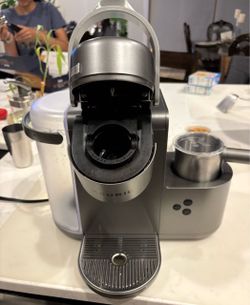 USED Keurig K-Cafe Special Edition Single-Serve K-Cup Pod Coffee, Latte and Cappuccino Maker - Nickel