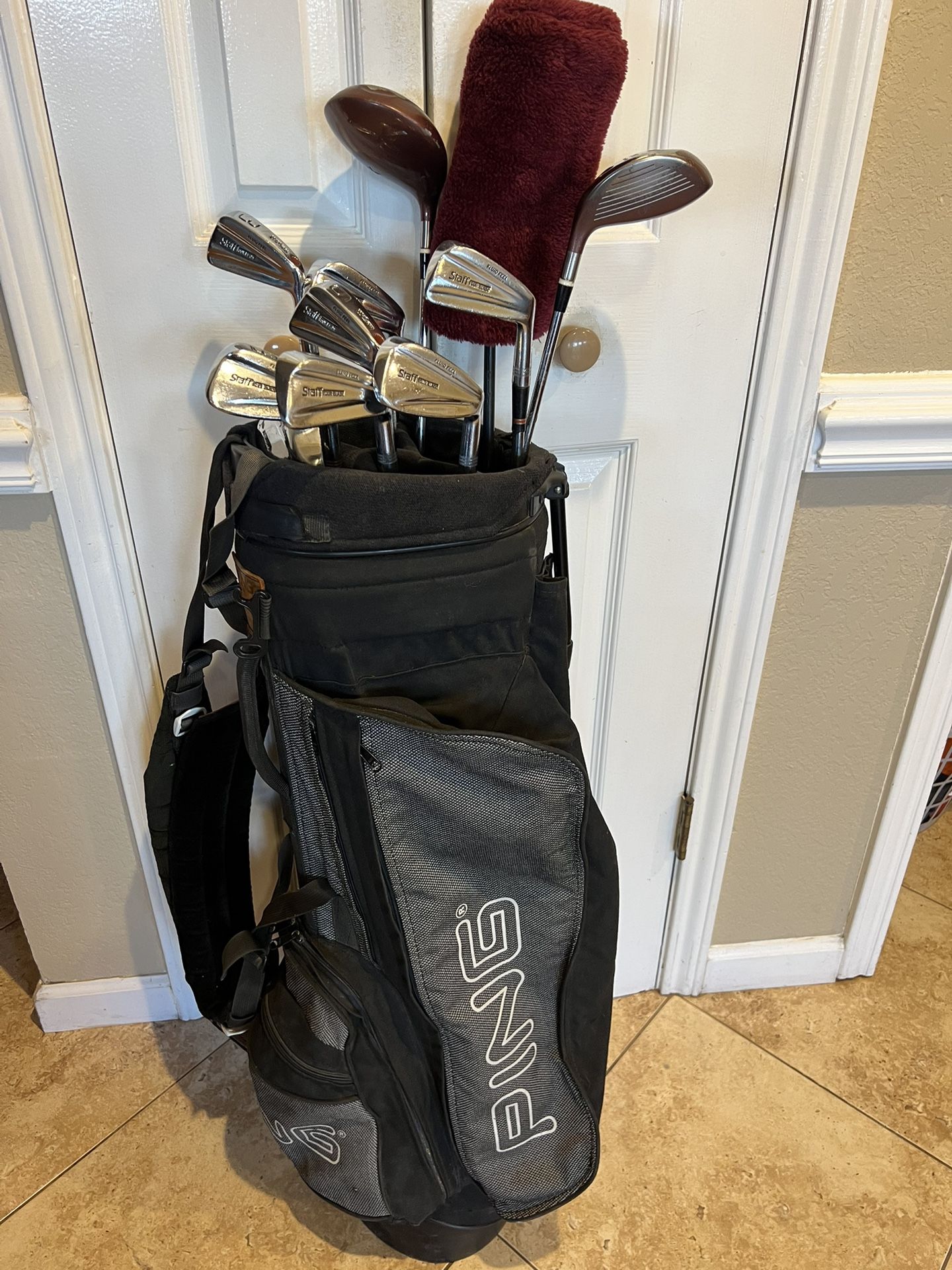 Men’s Right Handed Golf Clubs
