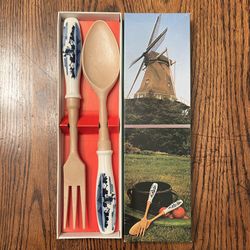 Vintage Salad Serving Set