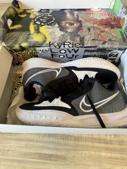 Nike Kyrie 4 In Great Condition