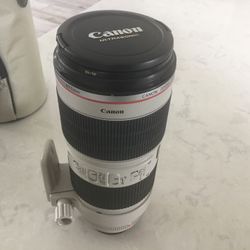 CANON EF 70-200 ZOOM LENS