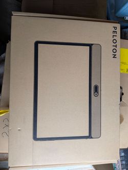 Peloton Tablet Screen in Box