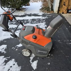 Snow Blower 
